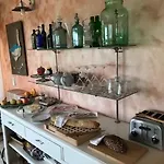 Bed & Breakfast Le Clos Du Murier 3*