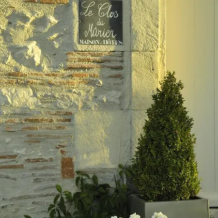 Bed and breakfast Le Clos Du Murier 3*