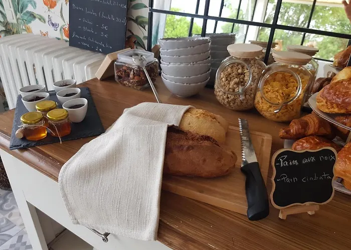 Le Clos Du Murier Bed & Breakfast