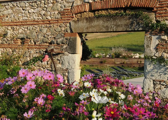 Bed & Breakfast Le Clos Du Murier 3*